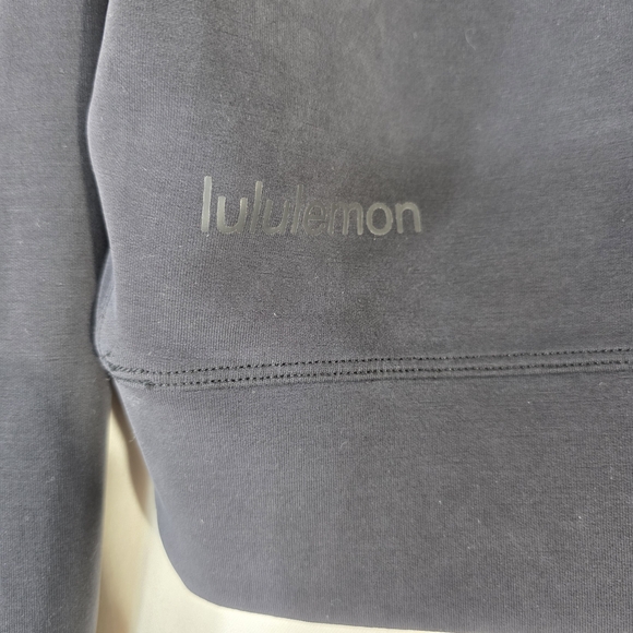 Lululemon Softstreme Perfectly Oversized Cropped CrewBlack (First Release) - Picture 8 of 10